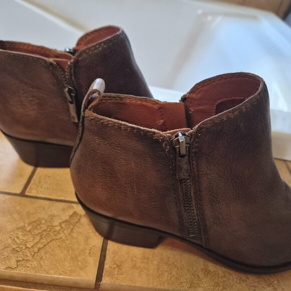 Lucky Brand Basel Ankle Bootie Size 7.5. - Picture 2 of 8